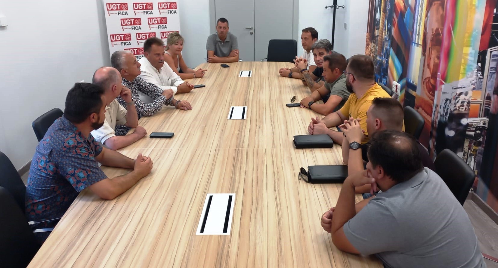 Pepe Álvarez y Miguel Ángel Gutiérrez Fierro se reúnen con las Secciones Sindicales de UGT FICA Valladolid en Renault y en Horse